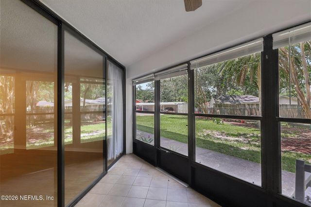 1071 EDGEWOOD Avenue S 105, Jacksonville, FL 32205
