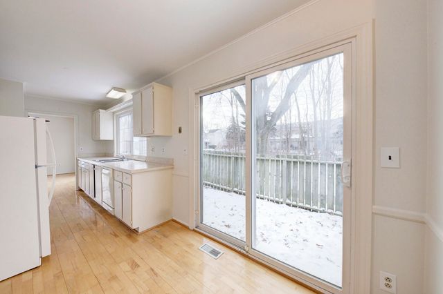 23439 Stonehenge Boulevard, Novi, MI 48375