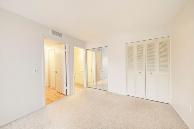 23439 Stonehenge Boulevard, Novi, MI 48375