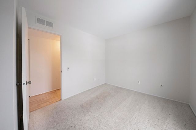 23439 Stonehenge Boulevard, Novi, MI 48375