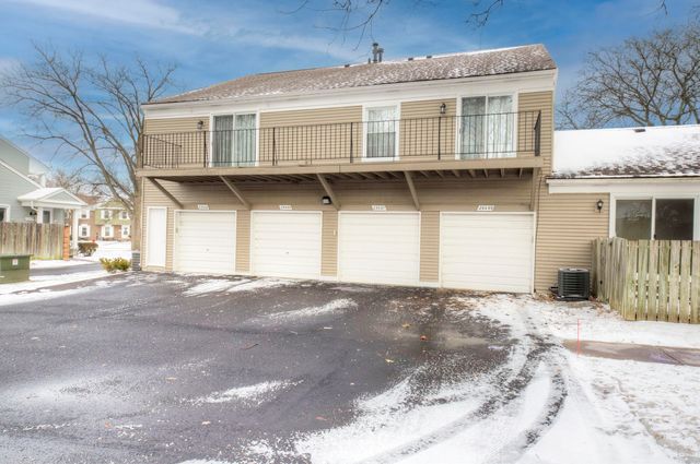 23439 Stonehenge Boulevard, Novi, MI 48375