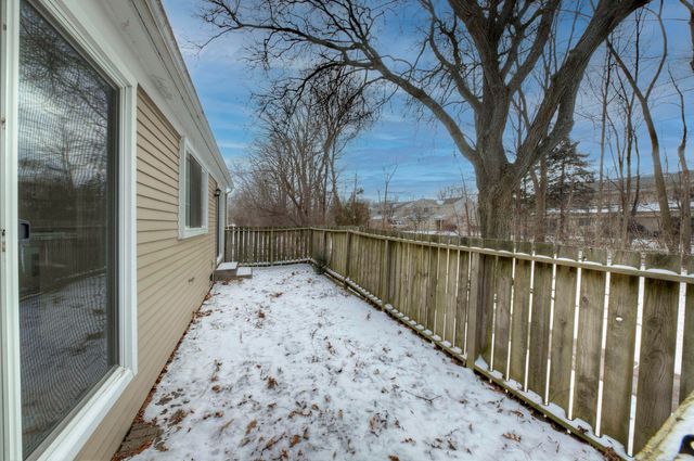 23439 Stonehenge Boulevard, Novi, MI 48375