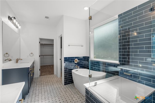 16166 Charlya Drive, Temple, TX 76502