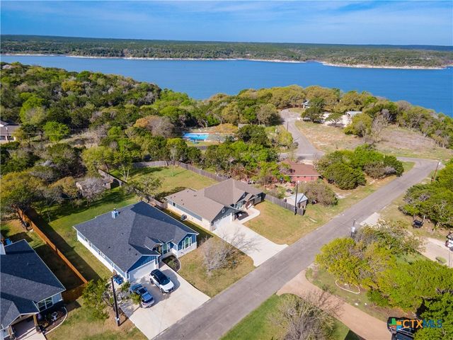 16166 Charlya Drive, Temple, TX 76502