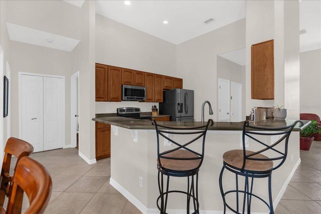 618 STATENVILLE COURT, Ocoee, FL 34761