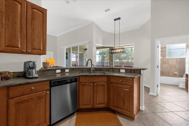 618 STATENVILLE COURT, Ocoee, FL 34761