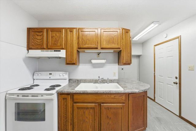 1014 N 31ST Street, Council Bluffs, IA 51501