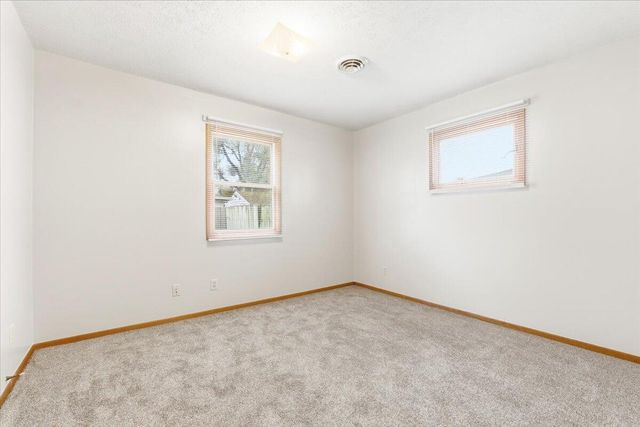 1014 N 31ST Street, Council Bluffs, IA 51501