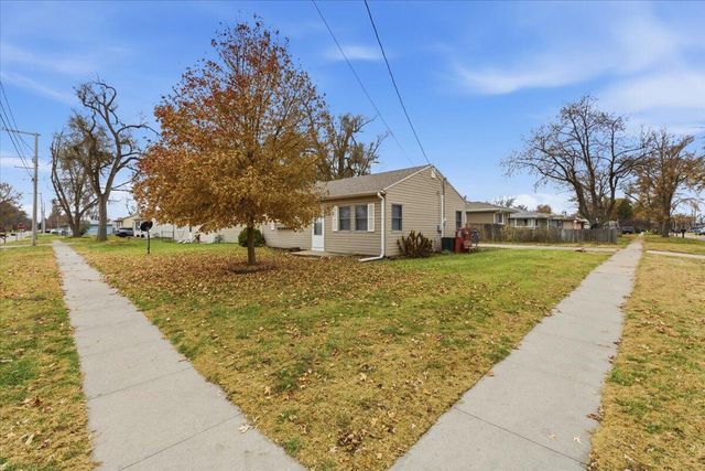 1014 N 31ST Street, Council Bluffs, IA 51501