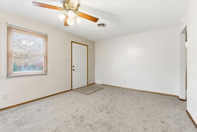 1014 N 31ST Street, Council Bluffs, IA 51501