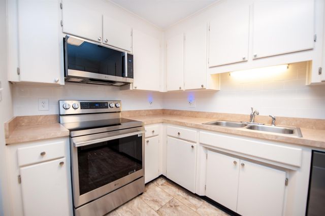 140 Inwood Court, Spartanburg, SC 29302