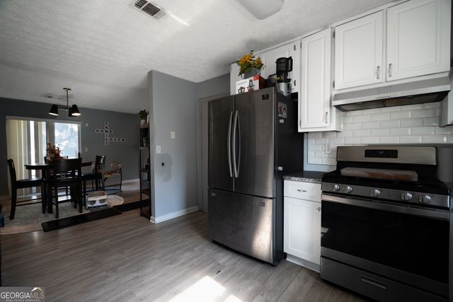 1302 Iron Gate Boulevard, Jonesboro, GA 30238