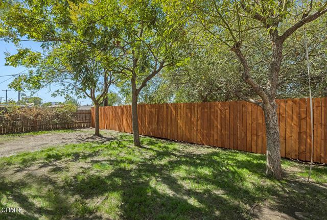 9824 Catawba Avenue, Fontana, CA 92335