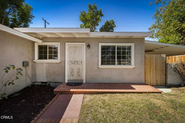 9824 Catawba Avenue, Fontana, CA 92335