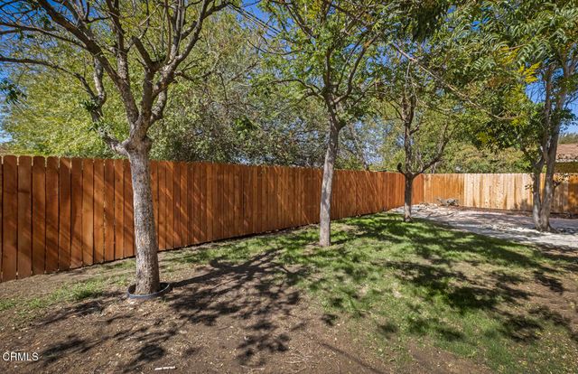 9824 Catawba Avenue, Fontana, CA 92335