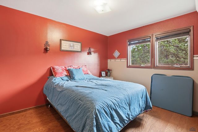 23791 GOLDEN HILLS DR, Rapid City, SD 57702