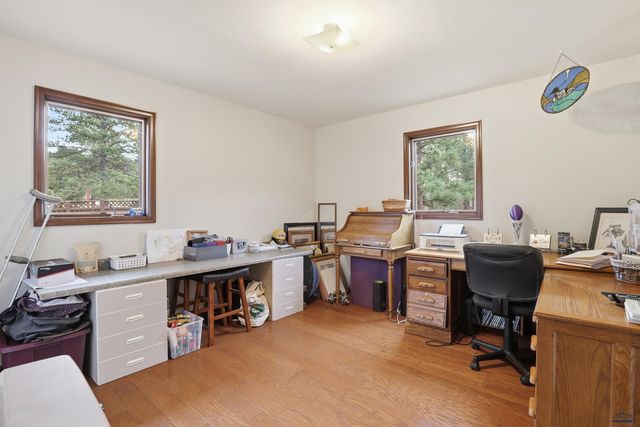 23791 GOLDEN HILLS DR, Rapid City, SD 57702