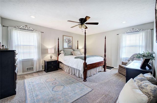 70 Oakridge Drive SE, Cartersville, GA 30121