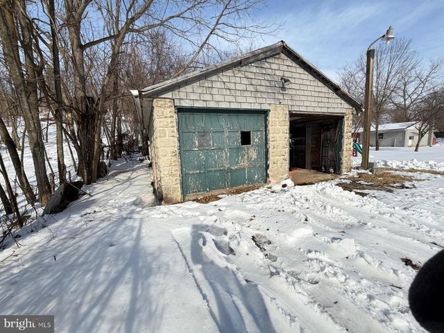 823 WEST MAIN ST, Waynesboro, PA 17268