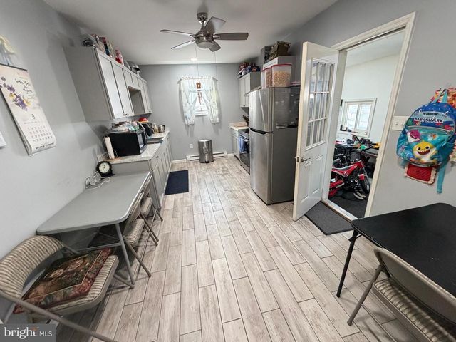 823 WEST MAIN ST, Waynesboro, PA 17268