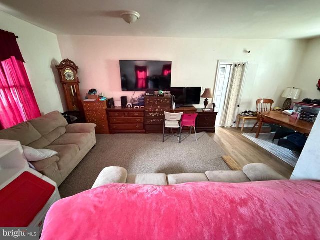 823 WEST MAIN ST, Waynesboro, PA 17268