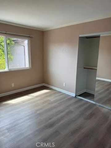 17102 Oak Lane 4, Huntington Beach, CA 92647