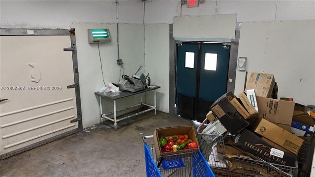 1574 W 39 Place, Hialeah, FL 33012
