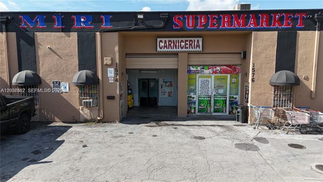 1574 W 39 Place, Hialeah, FL 33012