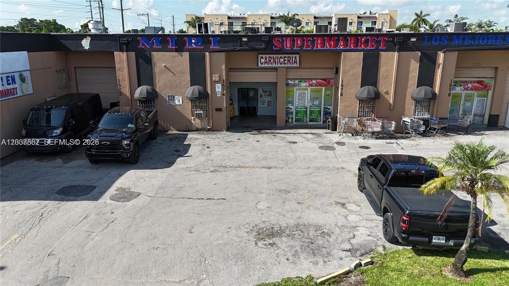 1574 W 39 Place, Hialeah, FL 33012