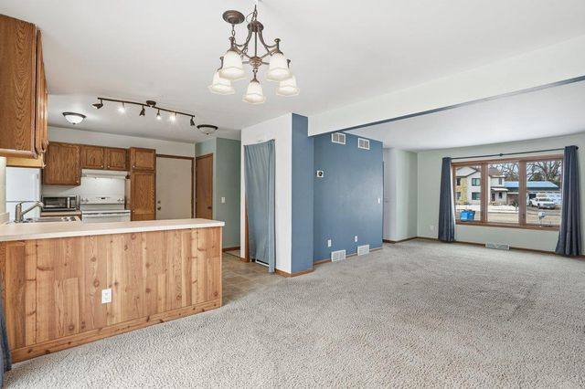 473 Waterman Court, Oregon, WI 53575