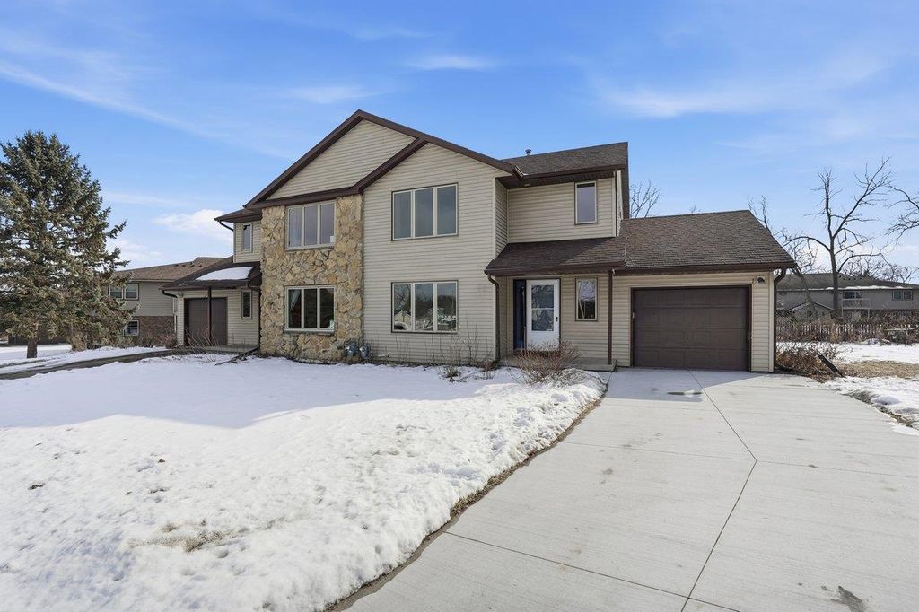 473 Waterman Court, Oregon, WI 53575