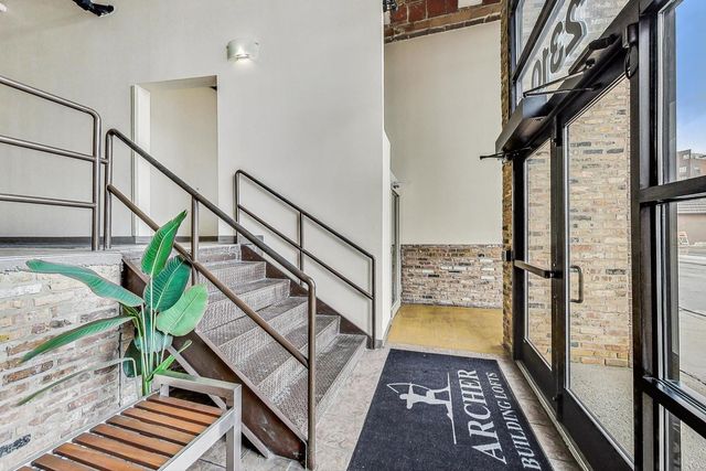 2310 S Canal Street 401, Chicago, IL 60616