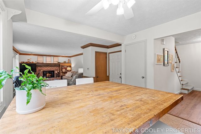 6269 Eagle Ridge Drive, Kalamazoo, MI 49004