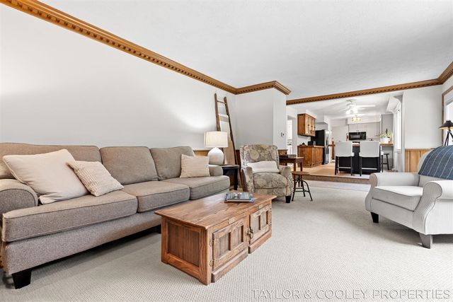 6269 Eagle Ridge Drive, Kalamazoo, MI 49004