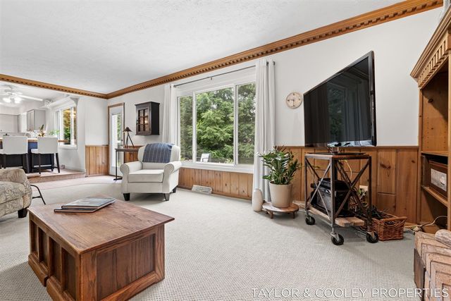 6269 Eagle Ridge Drive, Kalamazoo, MI 49004
