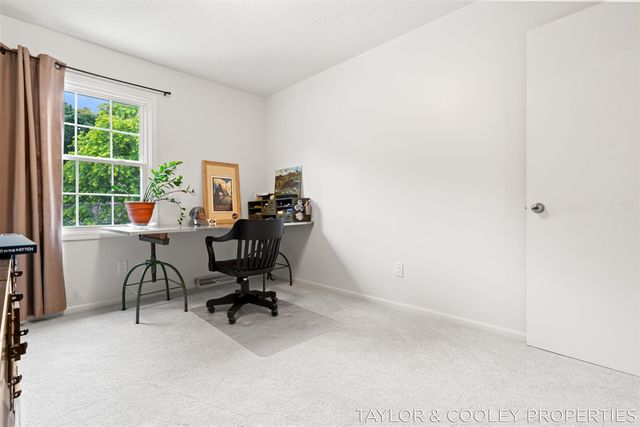 6269 Eagle Ridge Drive, Kalamazoo, MI 49004