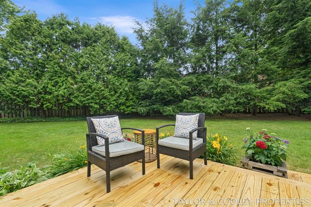 6269 Eagle Ridge Drive, Kalamazoo, MI 49004