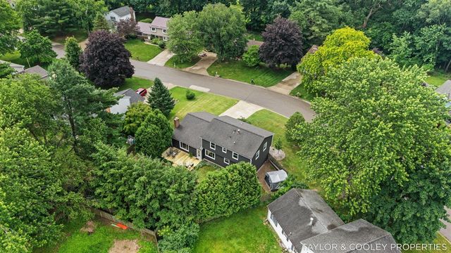 6269 Eagle Ridge Drive, Kalamazoo, MI 49004