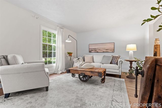 6269 Eagle Ridge Drive, Kalamazoo, MI 49004