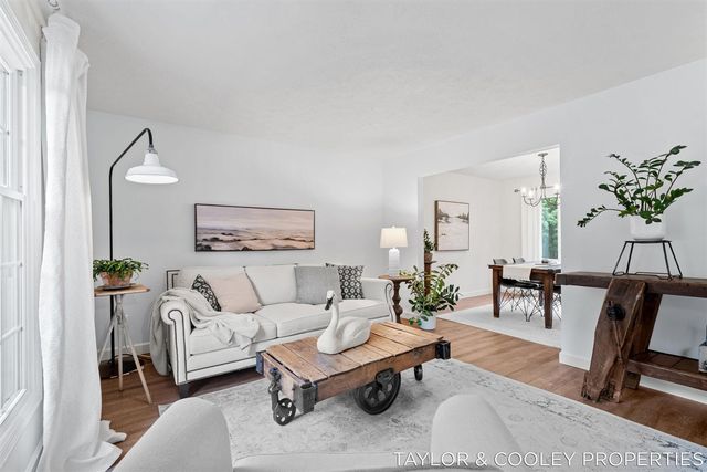 6269 Eagle Ridge Drive, Kalamazoo, MI 49004