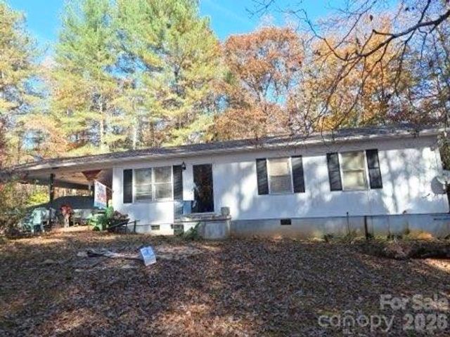 580 Legion Road, Lenoir, NC 28645