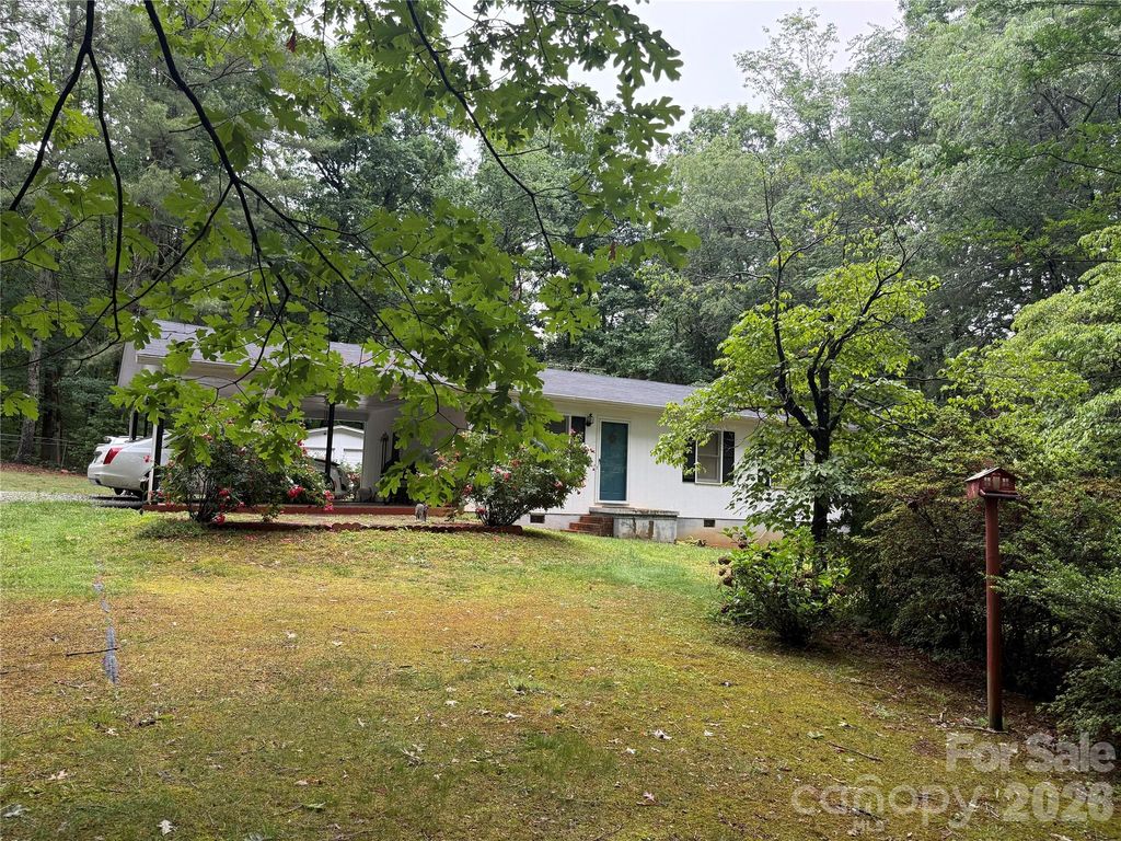 580 Legion Road, Lenoir, NC 28645