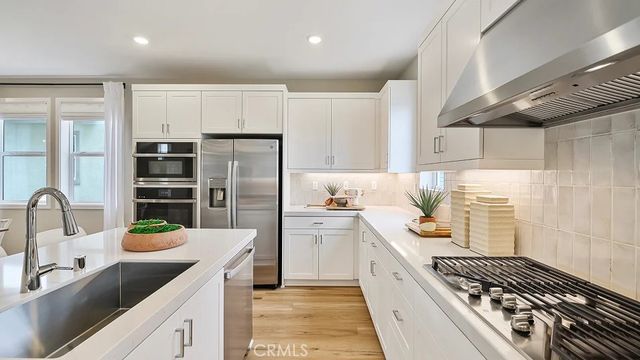 27510 Grand Fir Way, Valencia, CA 91381