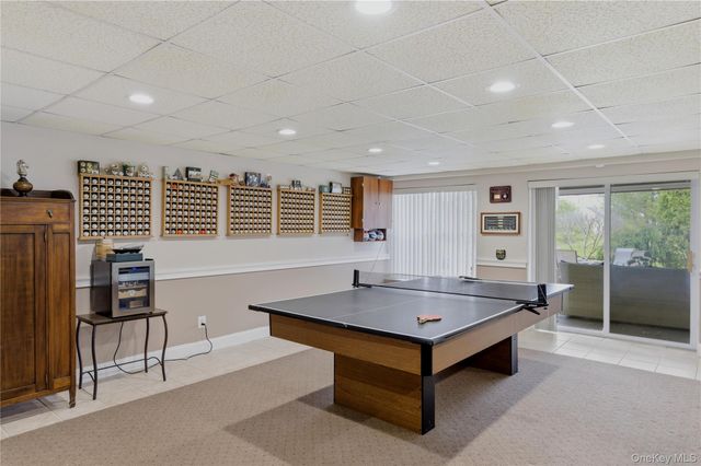 20 Kate Circle, Middle Island, NY 11953