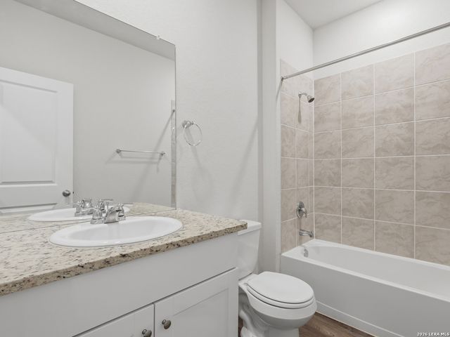 3260 ONION CRK, San Antonio, TX 78245