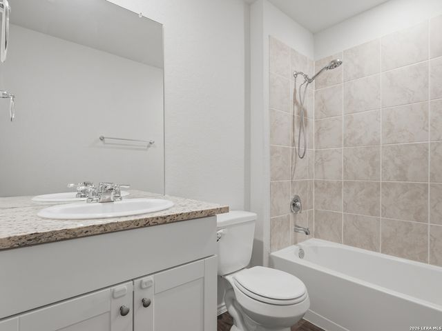 3260 ONION CRK, San Antonio, TX 78245