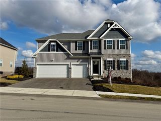 2603 Arno Dr, Collier Twp, PA 15071