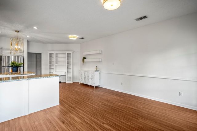 3302 La Reforma Boulevard, Baytown, TX 77521