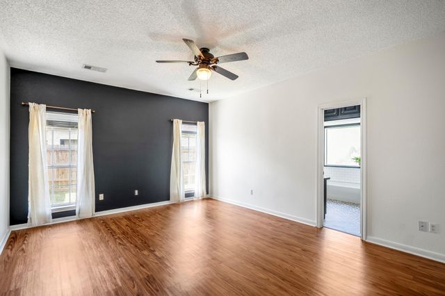 3302 La Reforma Boulevard, Baytown, TX 77521