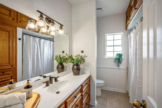 3302 La Reforma Boulevard, Baytown, TX 77521